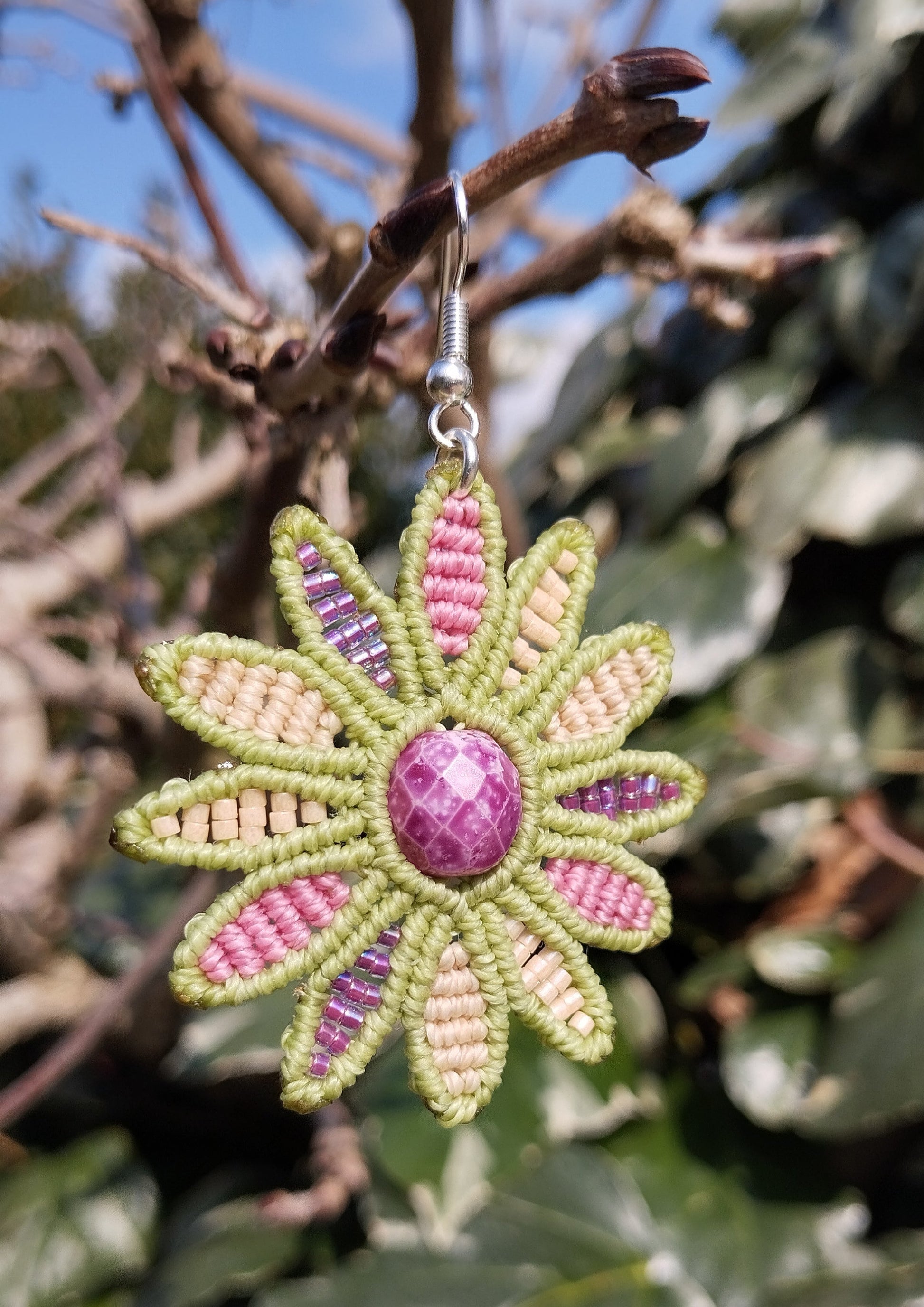 Boucles d'oreilles Fleur Perles Bohème et Miyuki en macramé