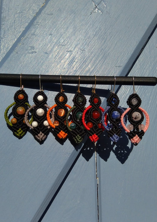 Boucles d'Oreilles en macramé Mini Déesse